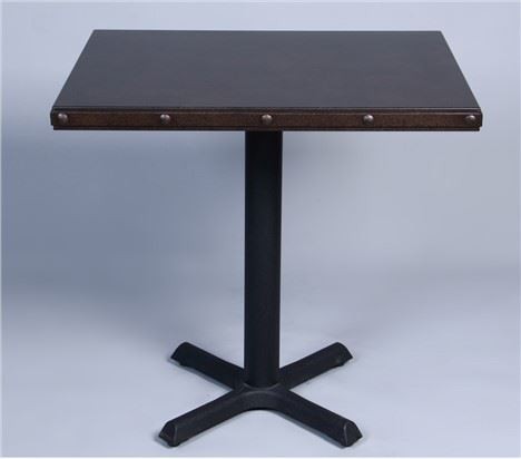 روکش فلزی روی میز چای